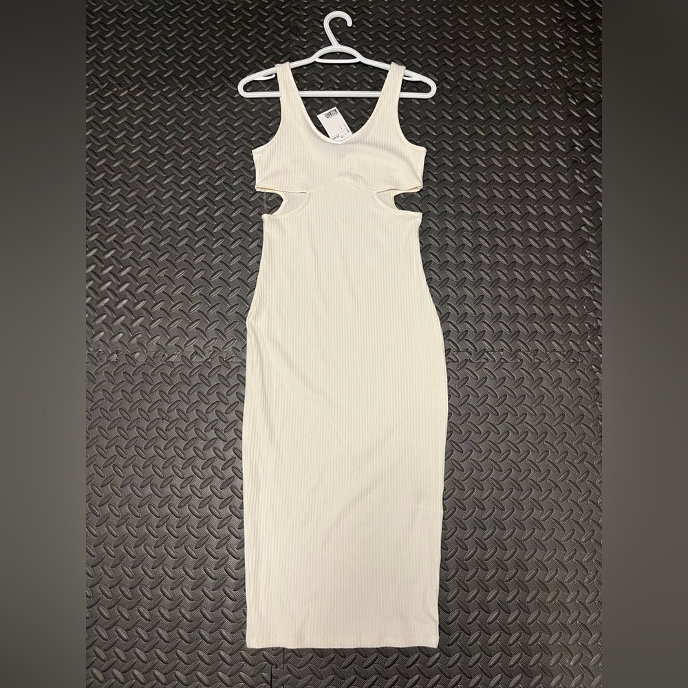 Forever 21 Cream Cut Out Dress